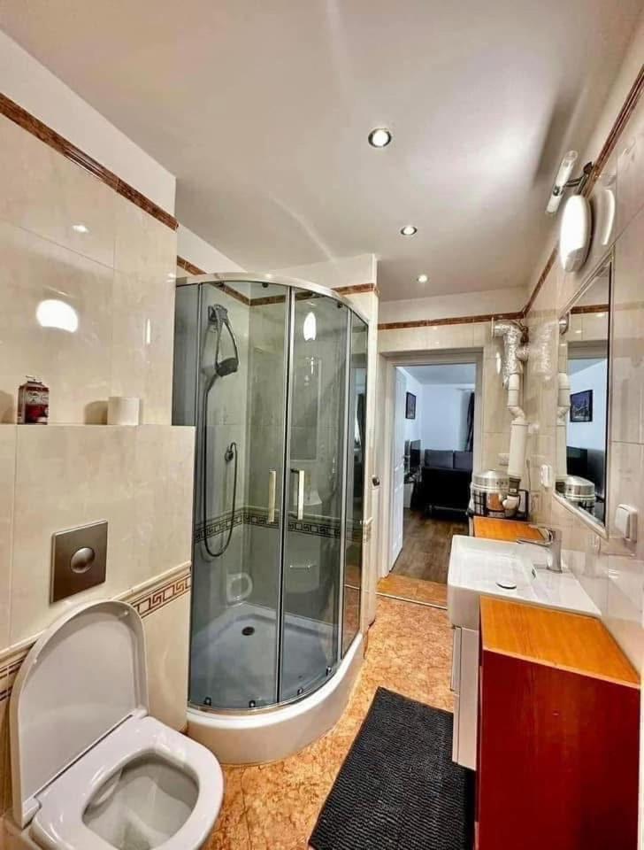 Cozy Sapa Stay Prague Exterior photo